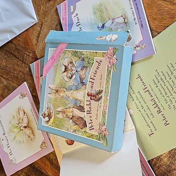 Vintage Peter Rabbit and Friends book and sticker collection set - Picture 14 of 14
